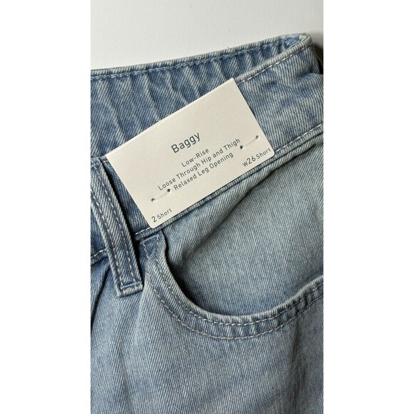 Hollister Low-Rise Baggy Jeans Women’s 2S W26 Short Distressed Light Wash - Picture 4 of 5
